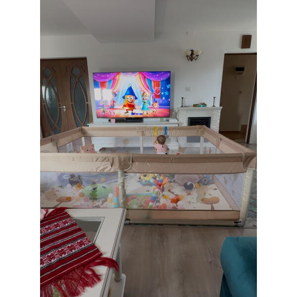 180x200 CM Tarc de joaca pentru copii, centru de activitati, interior si exterior, cu plasa de protectie si usa, covor si  bile incluse, protectie bare, XXL 180x200cm Multicolor