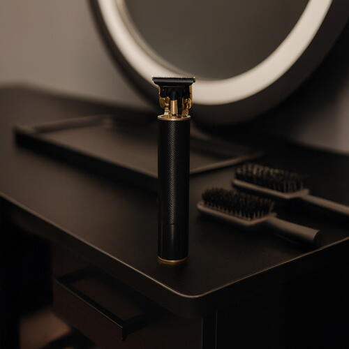 Masina Profesionala de Tuns Barba Si Contur, Fara Fir, Marimi Reglabile, Lama Inox, Negru