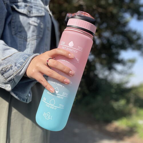 Sticla portabila de apa, Pai incorporat, Ergonomica, Gradata Motivational, Maner practic, Deschidere larga, 1L, Multicolor