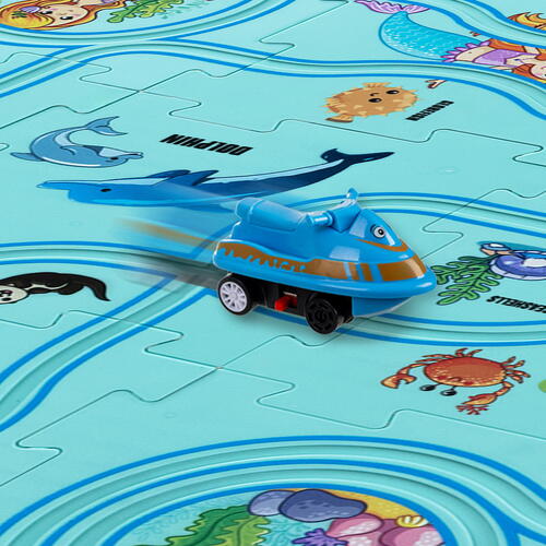 Set 25 piese cu masinuta, traseu puzzle racer, jucarie interactiva cu desene din mare, semne de circulatie si combinatii multiple