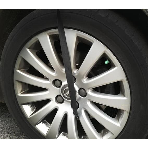 Parasolar Parbriz Anti-Inghet, Dimensiuni 130 x 113 x 167 cm, Impermeabil, Montaj Rapid Prin Carlige, Protejeaza Impotriva Zapezii si a Razelor Solare, Include Sac pentru Depozitare